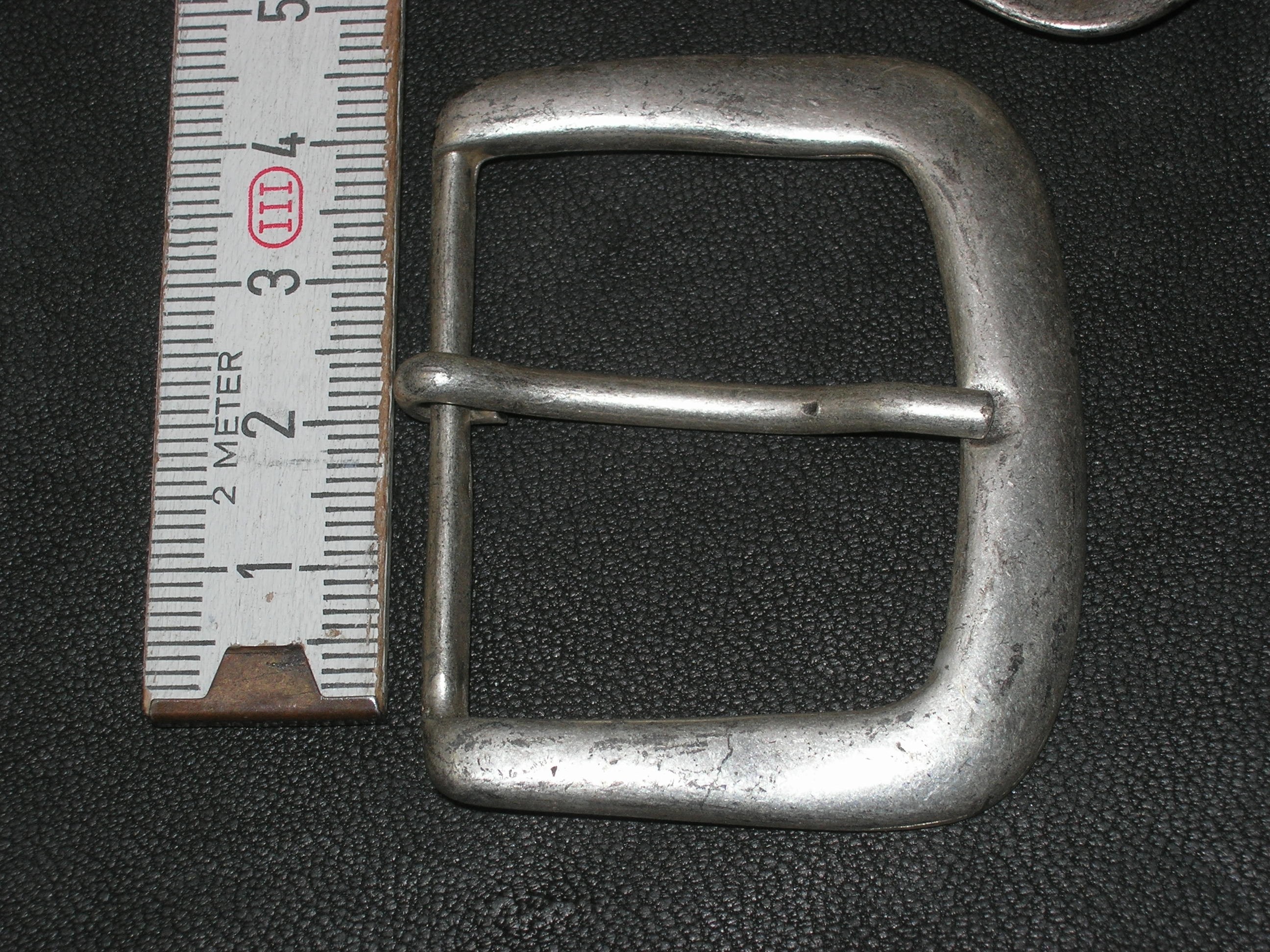 Halbschnalle 4 cm altsilber (BZ11AS)
