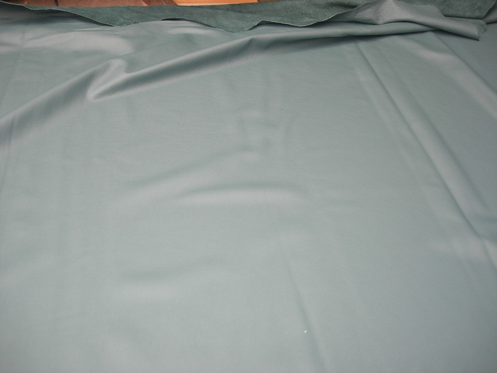 Möbelleder mittelblau 1,2mm semianilin (FA2414BL6)   leider ausverkauft.
