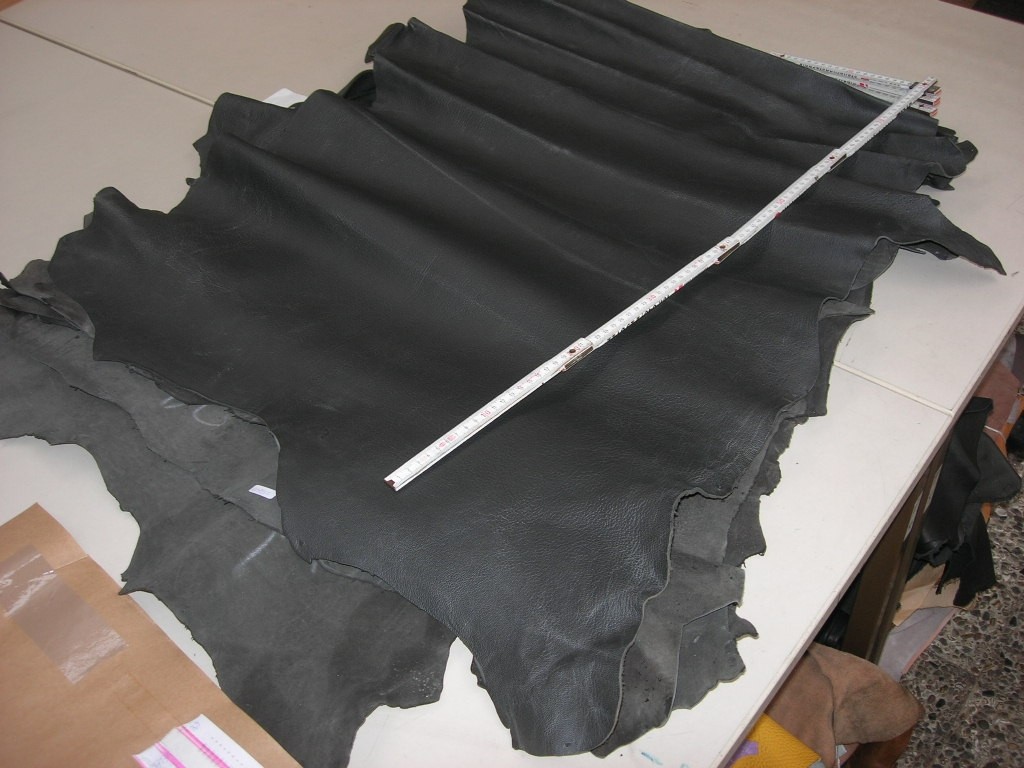 Ziegenleder schwarz/grau "Iron Riga" 1,2 mm (O1713KIR) 